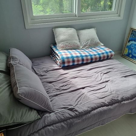 Gashi Sarang Bed and Breakfast Σεογκουίπο Εξωτερικό φωτογραφία